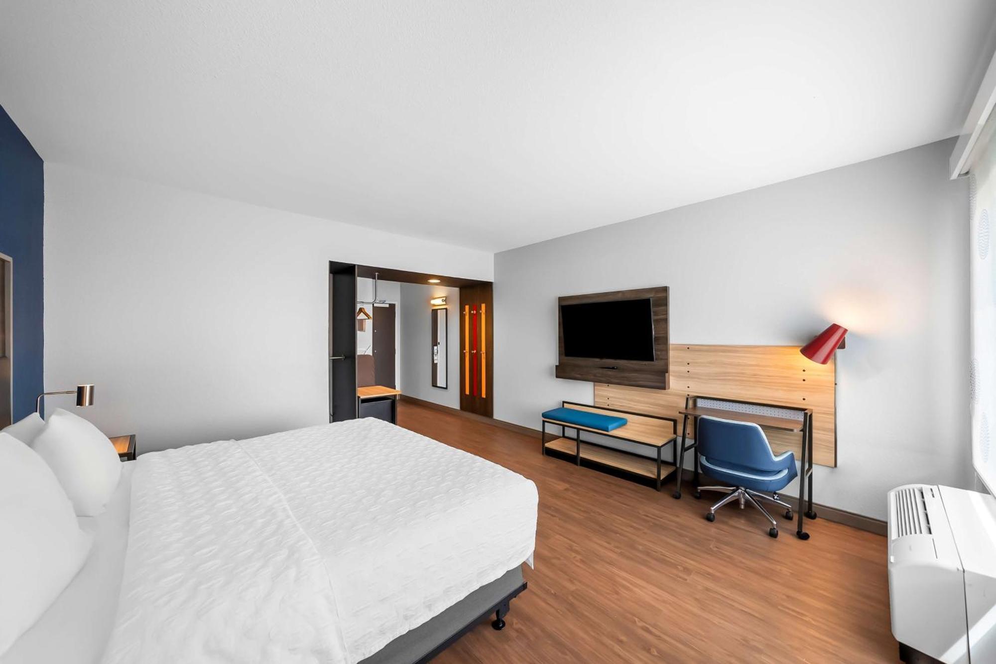 Tru By Hilton Plano Hwy 75 Hotel Exterior photo